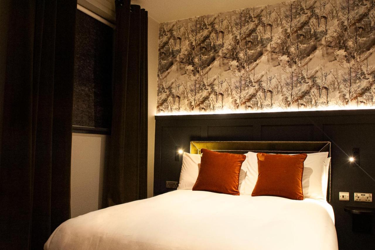 The Coachman Hotel Kilsyth Eksteriør bilde