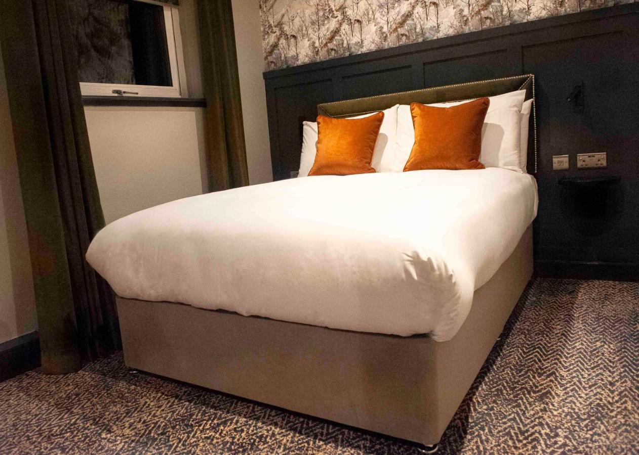 The Coachman Hotel Kilsyth Eksteriør bilde