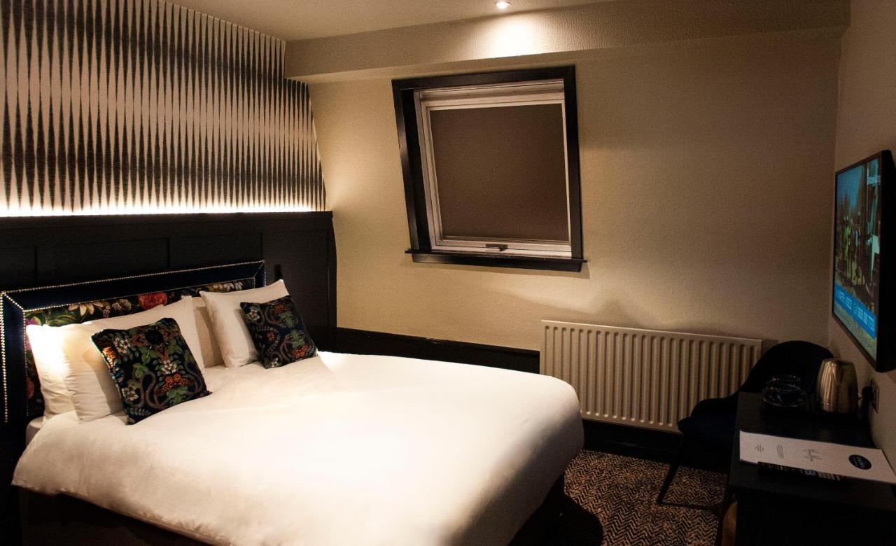 The Coachman Hotel Kilsyth Eksteriør bilde